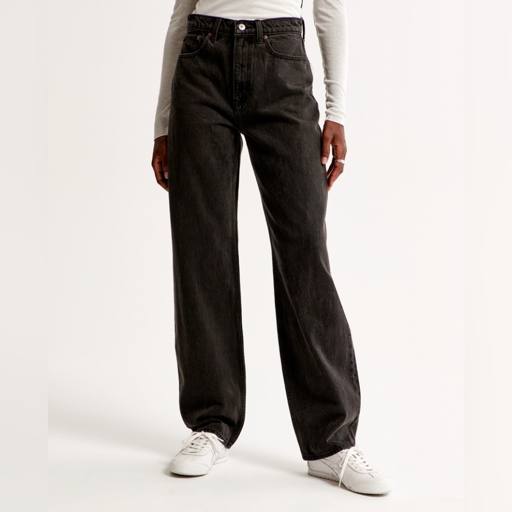ABERCROMBIE AND FITCH Never worn high rise tapered black jeans